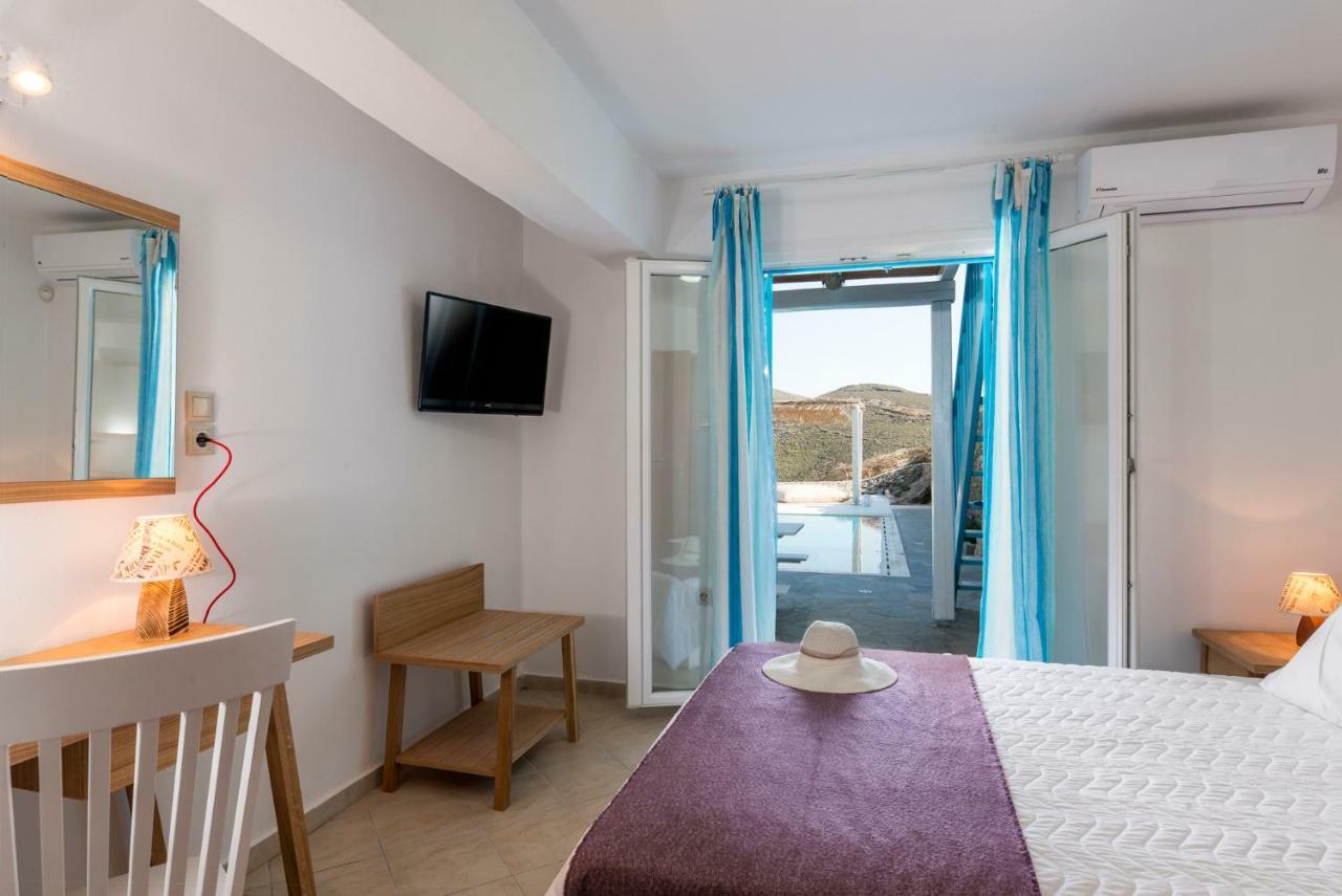Вілла Wild View Mykonos Merchia Beach Екстер'єр фото